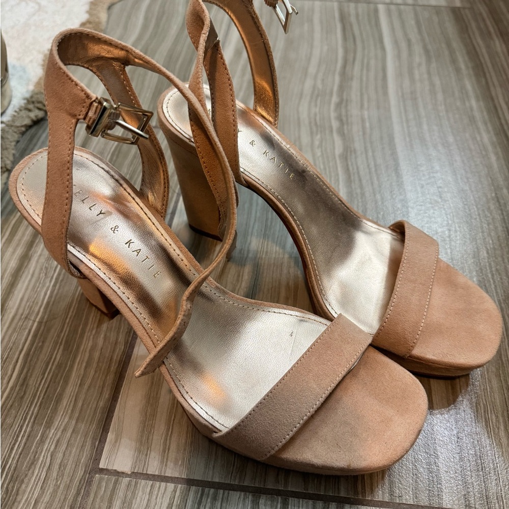 Kelly & Katie Nude Tan Suede Block Heel Sandals